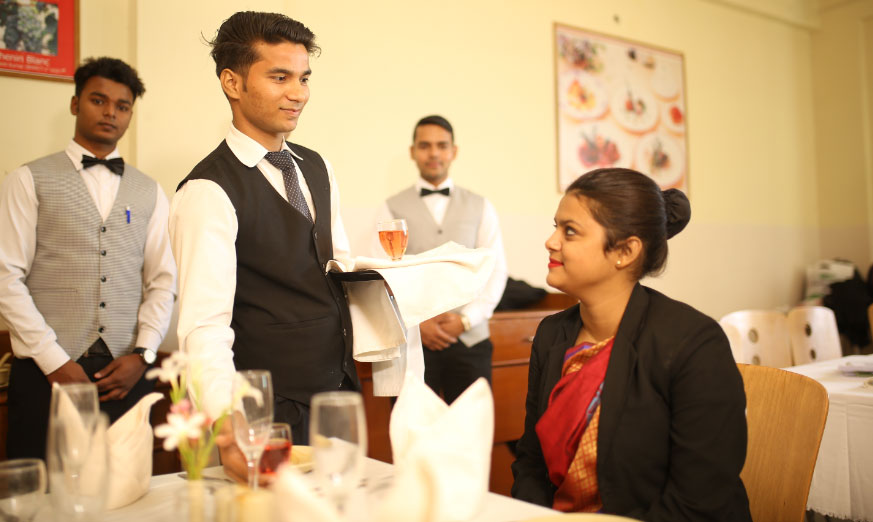 Food & Beverage Steward (Online Course)