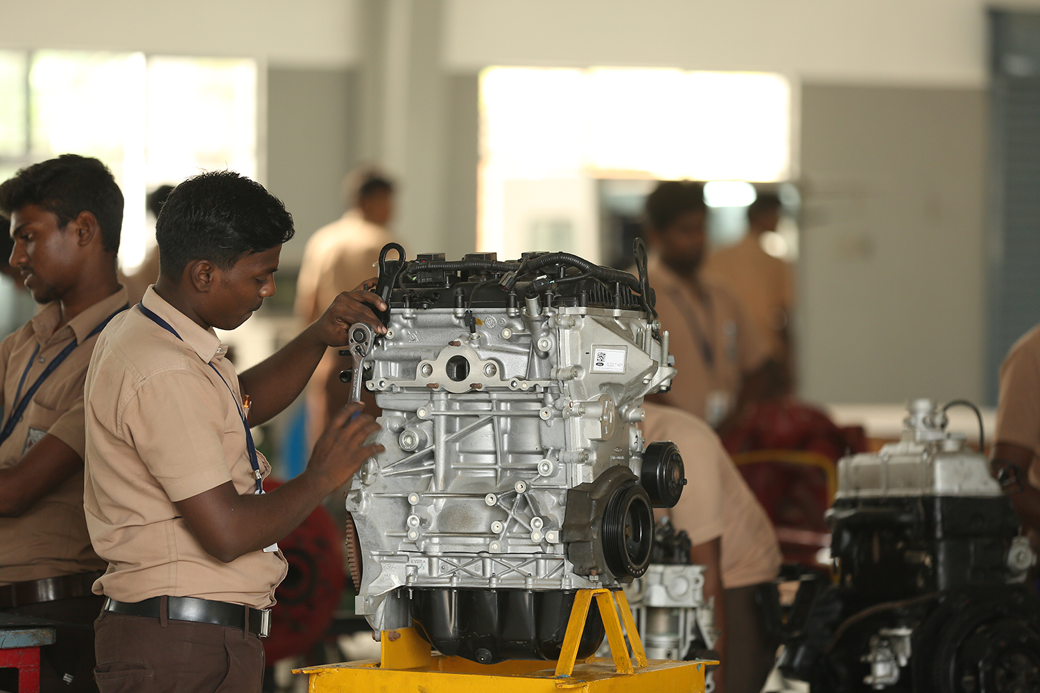 DIPLOMA IN AUTOMOBILE TECHNOLOGY